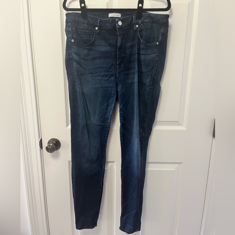 ✨ Good American Good Legs High Waist Skinny Jeans - Picture 2 of 8